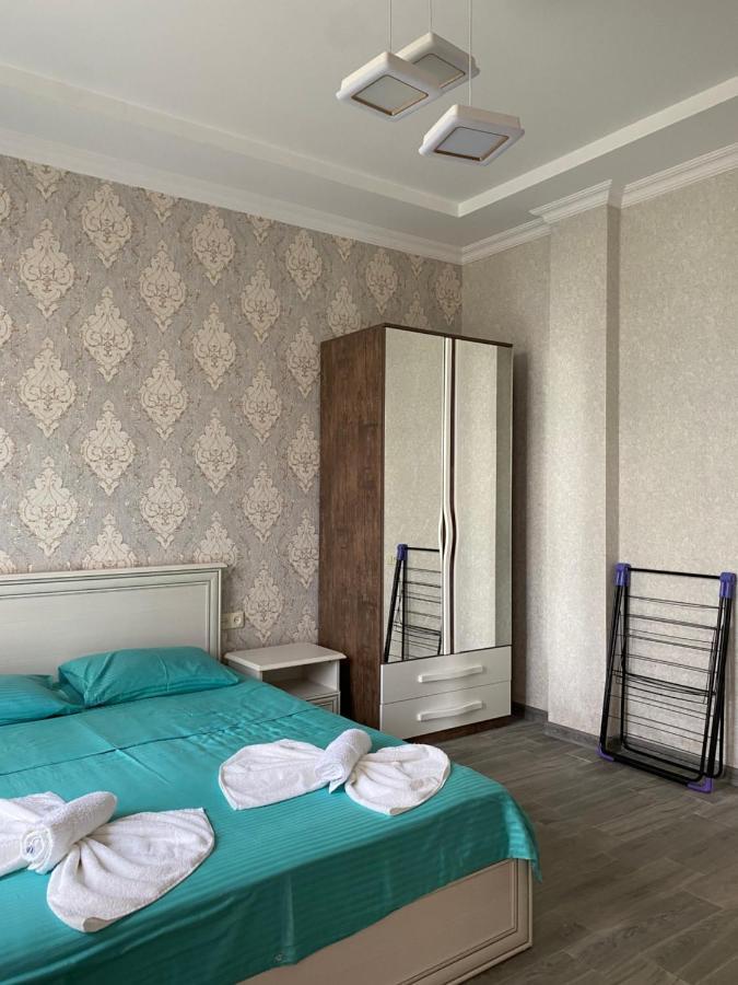 차크비 House On Moryakov 55 아파트 호텔 외부 사진