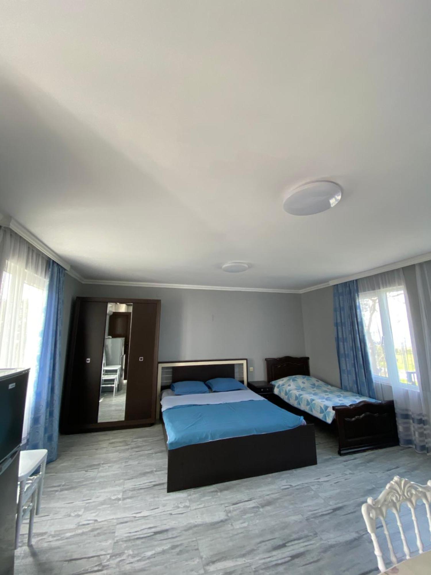 차크비 House On Moryakov 55 아파트 호텔 객실 사진